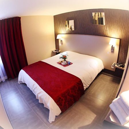 Hotel Le Coudon La Farlède Buitenkant foto